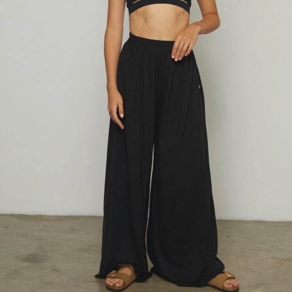 lunya Pants - NEW Lunya organic Pima cotton wide leg pants